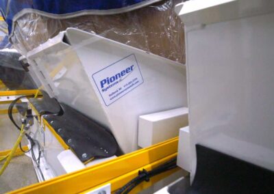 West Pharma St 1000 Tilter Side View