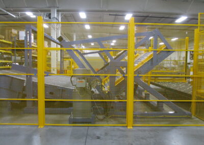 Cdlr Bucket Infeed Conveyor Feeding A 4 Lane, Independent, Cascading, Delayering Belt Conveyor